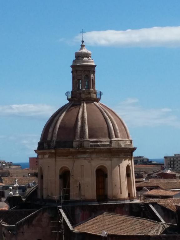 B&B Nel Cuore Di CTA Exterior foto