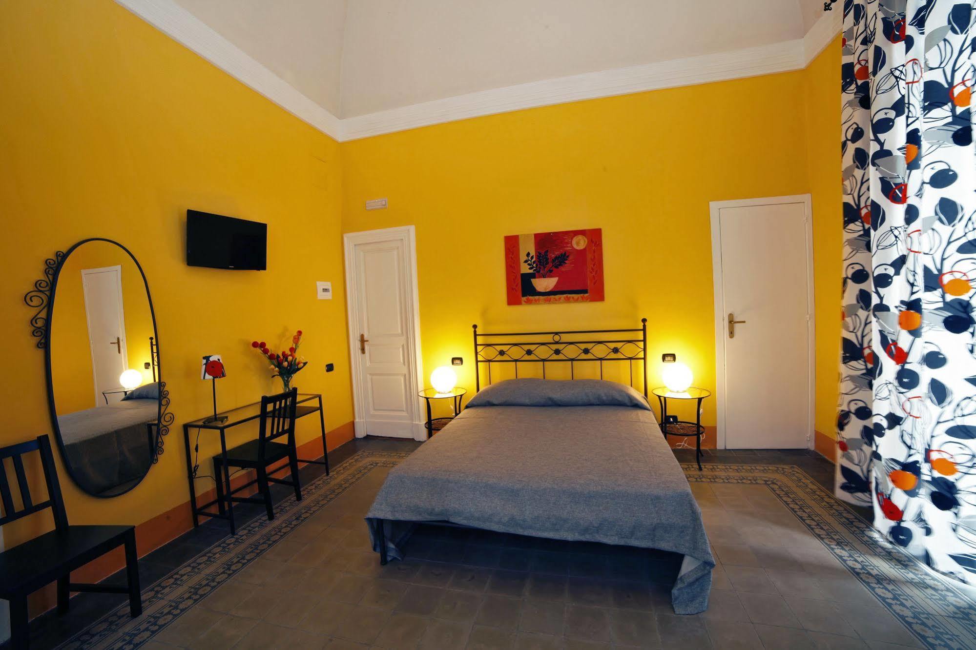 B&B Nel Cuore Di CTA Exterior foto